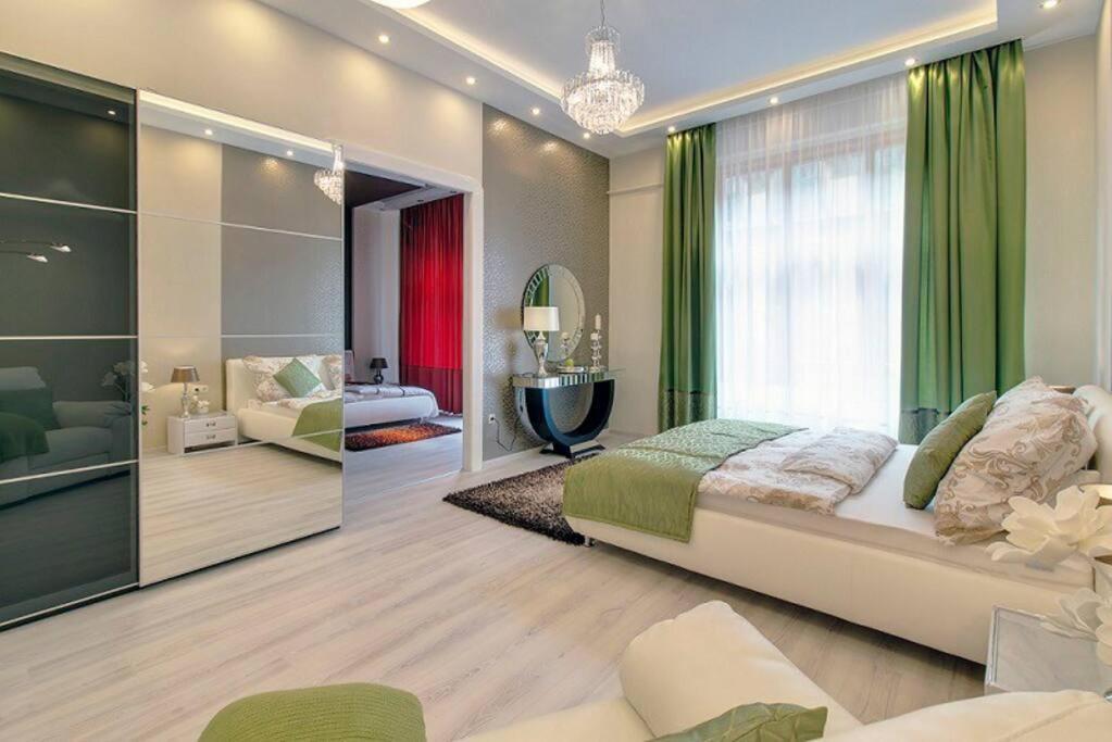 Super Central Apartment Budapest Eksteriør bilde
